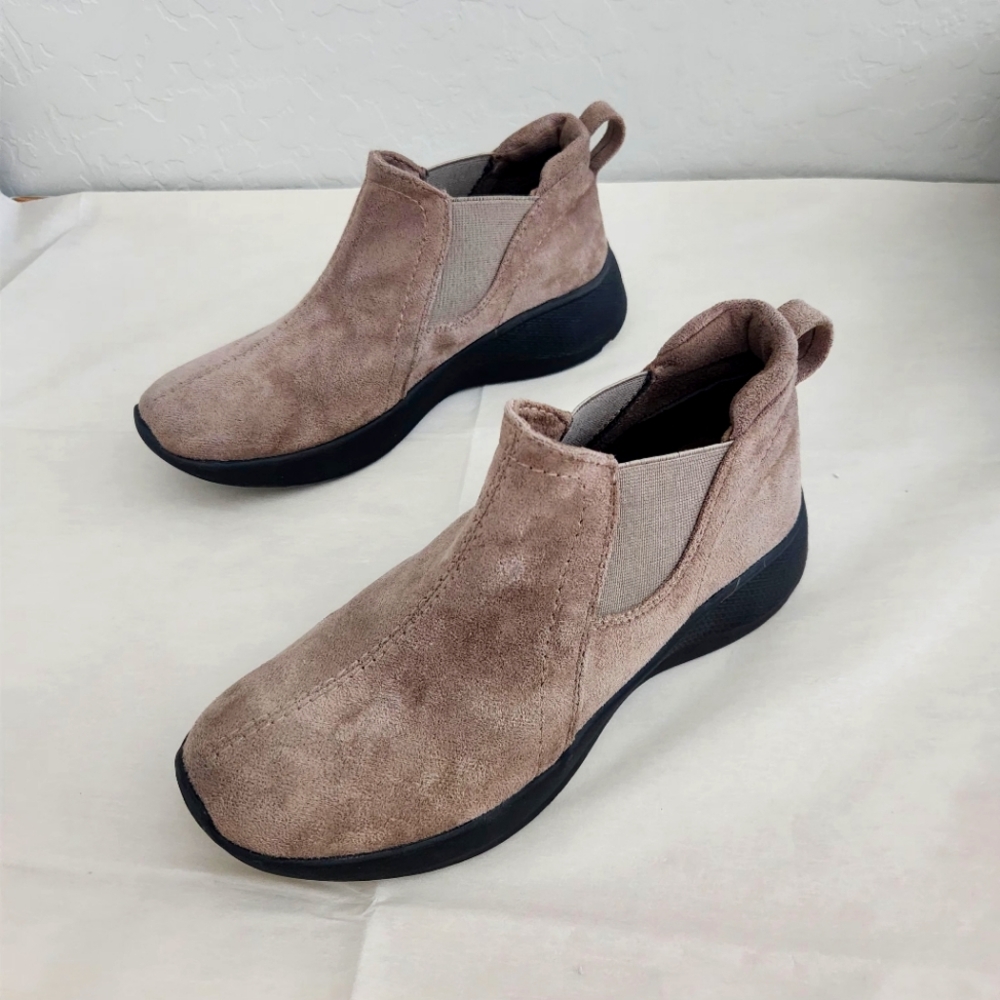 Earth Origins Dayana Casual Boots Womens | Taupe | Size 6 | Ankle Casual Boot |